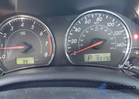 2013 Toyota Corolla S/S Special Edition из США, поврежденный, VIN 2T1BU4EE3DC998262